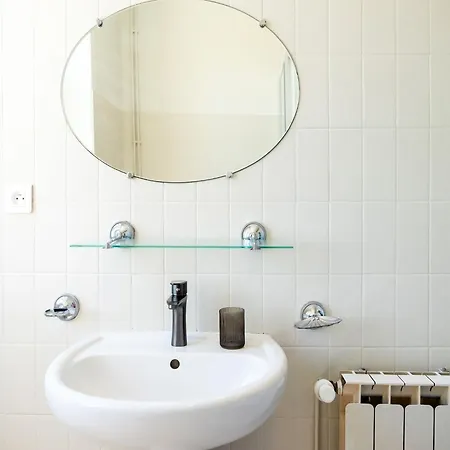 Charming House In With Pool *