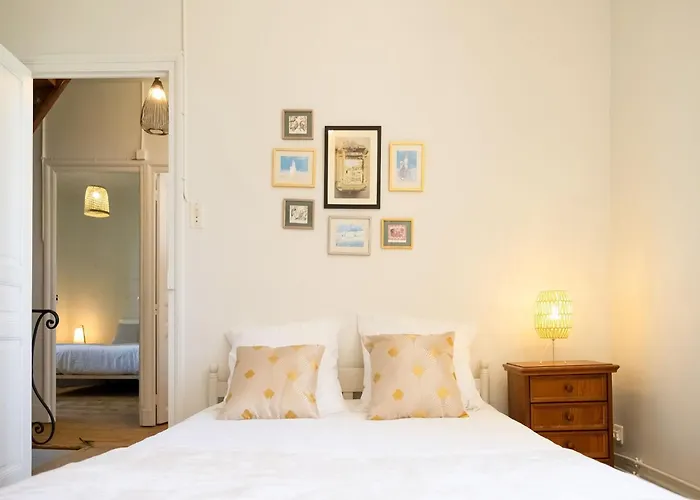 Nyaraló Charming House In With Pool